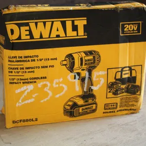 DEWALT 1/2 IN CORDLESS IMPACT WRENCH