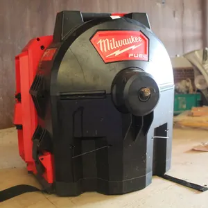 MILWAUKEE SWITCH PACK DRUM WITH POWERED BASE
