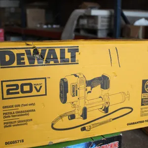 20V DEWALT GREASE GUN (TOOL ONLY)
