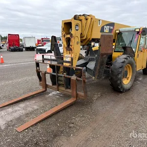 2010 Cat TL1055 Telehandler