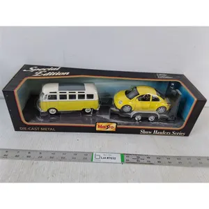 Maisto Show Haulers Series- Special Edition, NIB