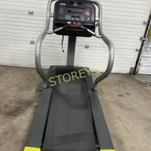Star Trac IPXO Comm. Treadmill