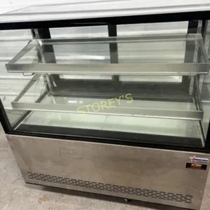 Omcan 4' Refrigerated Glass Display Case w/