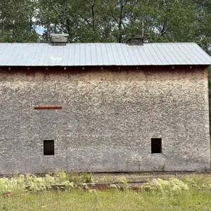 16 Ft x 24 Ft Wood Grain Bin