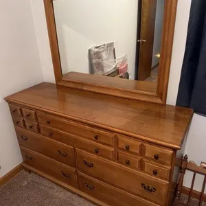 Dresser 56x18x32 With Mirror 41x31