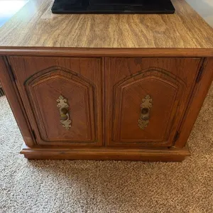 Storage Side Table 26x26x20 No Contents
