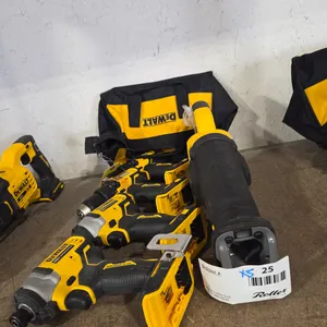 (5) Dewalt 20V Cordless Power Tools