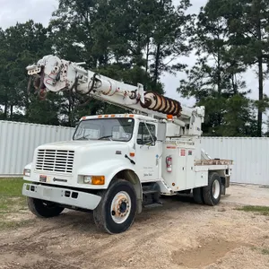 2001 INTERNATIONAL 4700 DIGGER DERRICK TRUCK VIN: 1HTSCAAR01H374388