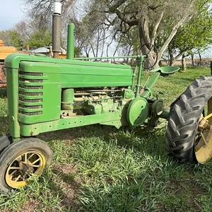 John Deere B tractor