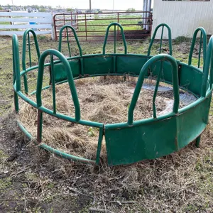 Green Round Bale Feeder