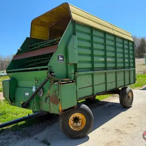 John Deere 716A Chopper Box