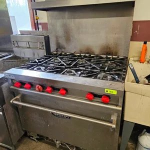 Vulcan 36" 6 Burner/Oven on Wheels with Overshelf, Nat. Gas