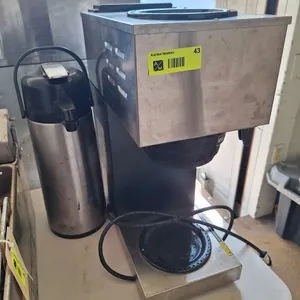Bunn VPR Series Commercial Coffee Make & Coffee Carafe