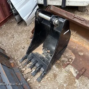 Caterpillar 22" W excavator bucket