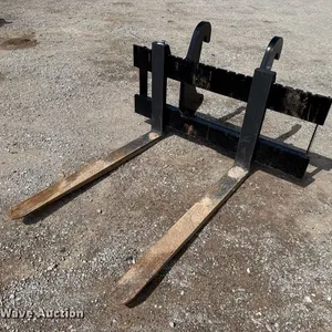Caterpillar 54" L wheel loader forks