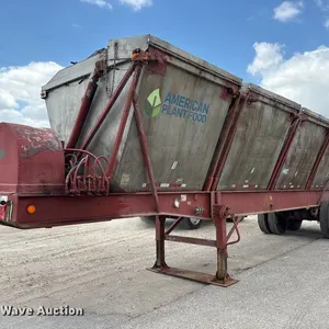 1979 Killebrew fertilizer delivery trailer