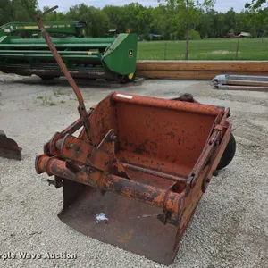 Ford dirt scoop
