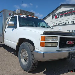 1999 GMC Sierra Food Truck
 UNRESERVED