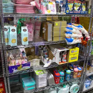 LARGE LOT OF ASSORTED PARTY SUPPLIES, COTTON CANDY