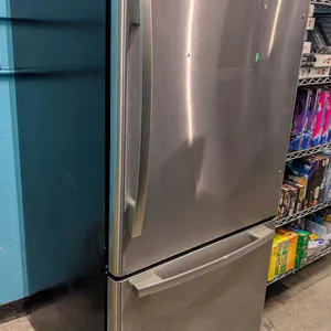 WHIRLPOOL STAINLESS STEEL FRIDGE WITH FREEZER