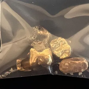 GOLD CROWNS (18.9G)