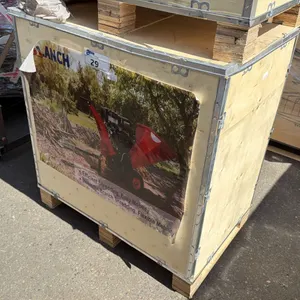 SDLANCH SDLWC RED TOW BEHIND WOOD CHIPPER WITH ELECTRIC START & 13HP ENGINE *IN WOODEN CRATE*