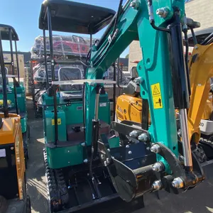 AGT INDUSTRIAL H16R TEAL GAS POWERED 13.5HP RUBBER TRACK MINI EXCAVATOR WITH ATTACHED DIGGING