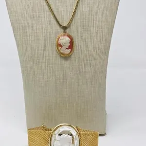 Gold Tone Cameo Jewellery Lot