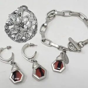 Modern Chameleon Bracelet Set