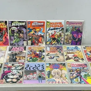 approx 34 assorted comic books