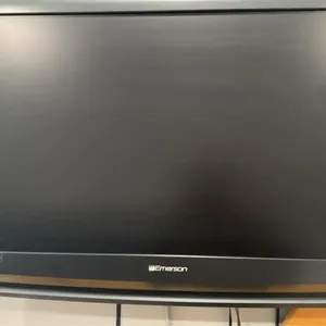 Emerson TV32"