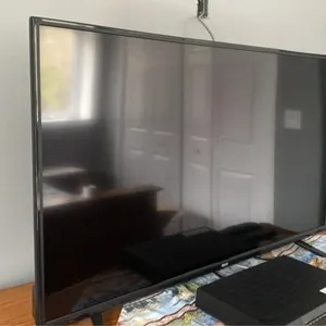 RCA Flatscreen TV42 "