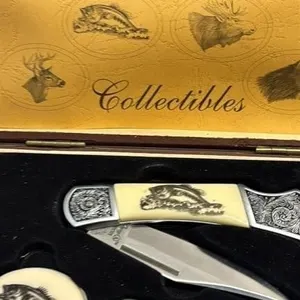 Fury Collectibles Knife & Keychain fishing set
