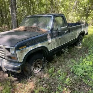 Ford XLT Pickup
