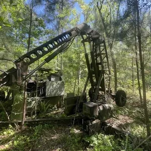 Cobra Crane and Control House (8x10)