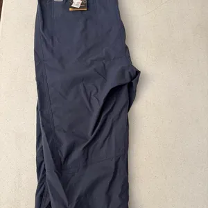 Royal Robbins Jammer II Capri -Navy, Size 18- $119