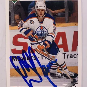 1992-93 Upper Deck Dave Manson Edmonton Oilers Signed Card