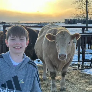 Wells Geinger w/ Steer Bucky-Anselmo Willing Workers 4-H Multi Club