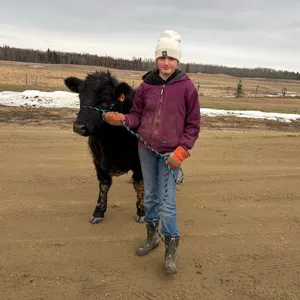 Rachel Yeoman w/ Steer Rex-Cherhill 4H Multi Club