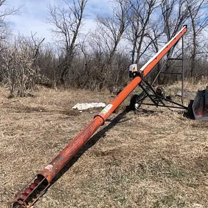 Sakundiak Auger 6" x 41' with 16hp Kohler motor.