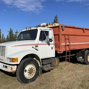 1990 INTERNATIONAL 4900 Grain Truck w/ 16' Steel Box & Nordic Hoist - SEE NOTE!
