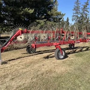 2013 FARM KING 12 Wheel 'V' Hay Rake, 205/70R15 Tires