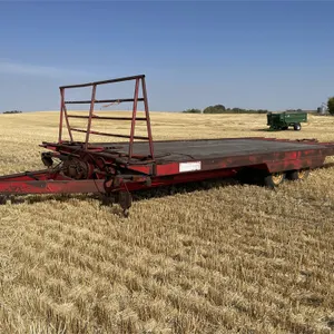 PARKLAND 25 Ft. Stackmover, Rear Hitch, 7.60-15 Tires