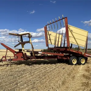 NEW HOLLAND Stackliner 1037 Bale Wagon, 540 PTO., 104 Bale Capacity