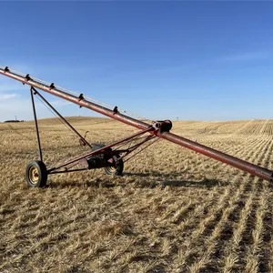 VERSATILE 7" X 33' Grain Auger w/ Magnum 12 Electric Start Engine - NOT Running