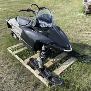 2009 POLARIS S09PK8ES Mountain Snowmobile, 875 Miles Showing, 1 Owner