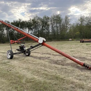 BRANDT 735 Grain Auger, 7”, 35 Ft., Briggs & Straton 18 HP. Motor, Shedded
