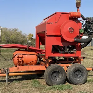 VALMAR Airflo 4400 t/a Fertilizer Applicator w/ Kohler 23 HP. Engine, Shedded