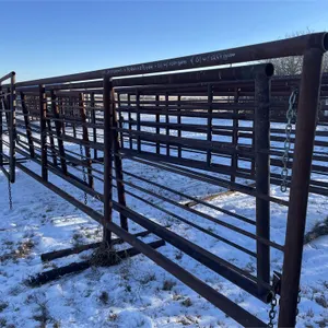(2) - HD 24' Freestanding Panels w/ Gates, 2 7/8" Pipe & 7/8" Rods #2