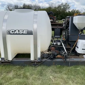 CASE 335 Gallon Water Tank On Skid w/ Onan Performer 20 Generator (NOT RUNNING)